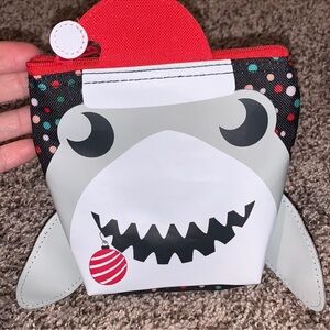 Thirty-One Cool Zip Snacker - Holiday Shark